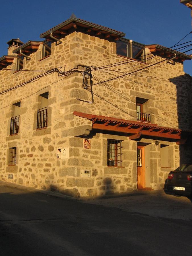 Casa Rural Tio Carlillos Hoyos del Espino Exterior foto